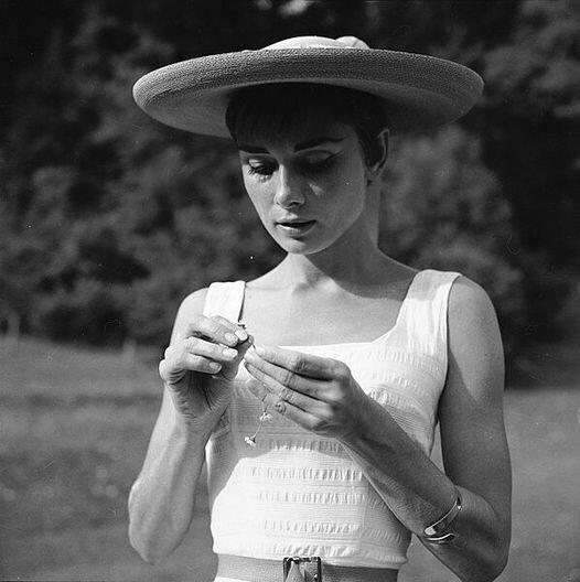 Photo by Hans Gerber. Circa 1954.